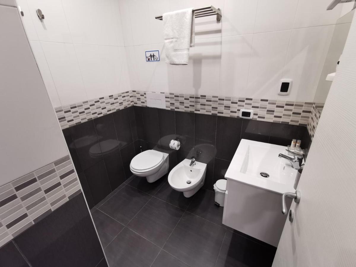 Soave Rooms Νάπολη Εξωτερικό φωτογραφία