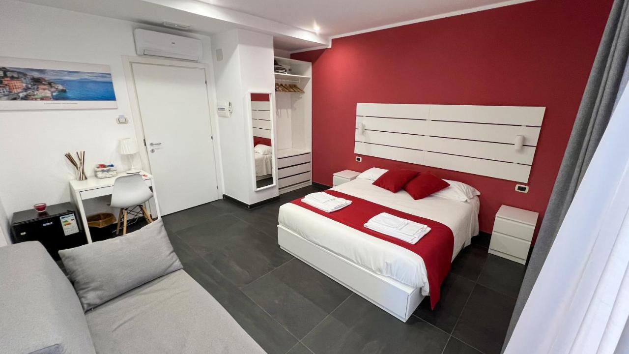 Soave Rooms Νάπολη Εξωτερικό φωτογραφία