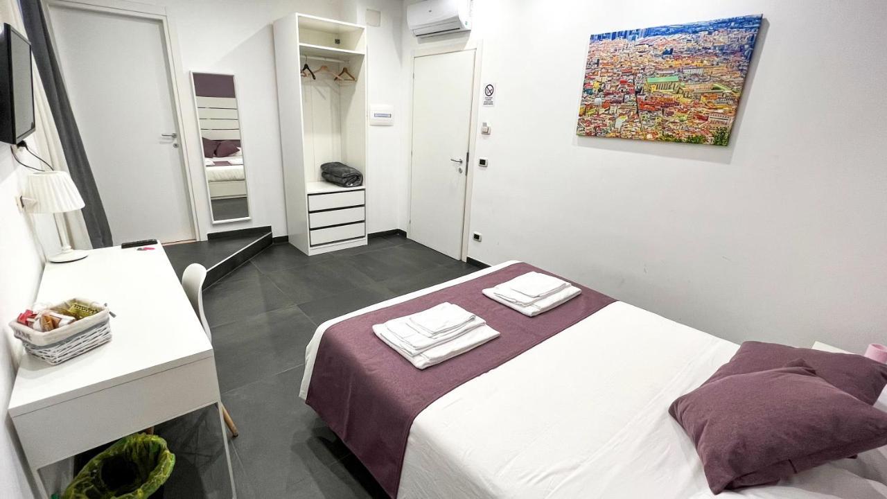Soave Rooms Νάπολη Εξωτερικό φωτογραφία