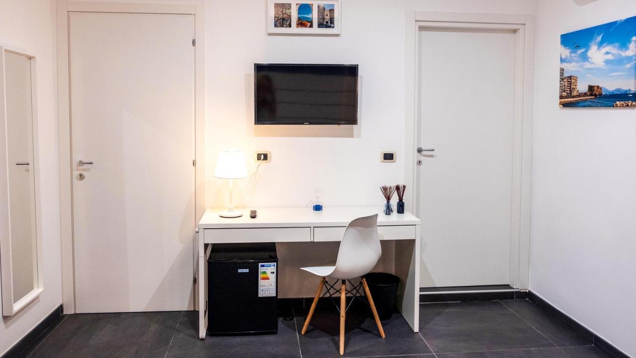Soave Rooms Νάπολη Εξωτερικό φωτογραφία